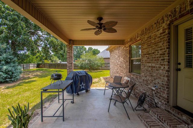 5210 Salem Hills Road, Benton, AR 72019