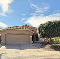 7537 W WESCOTT Drive, Glendale, AZ 85308