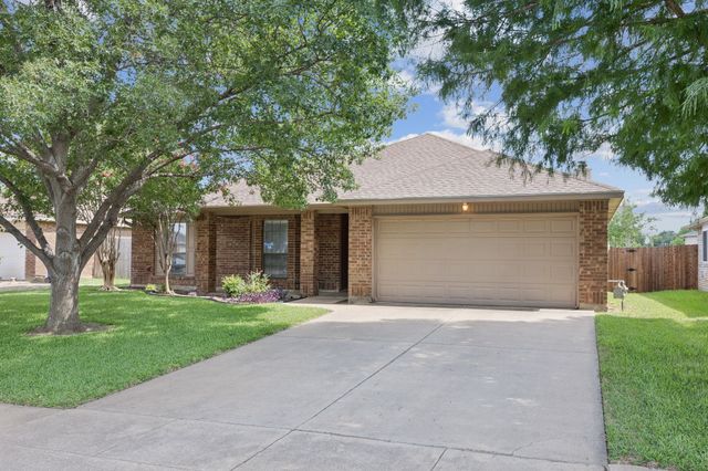 6560 Meadowlark Lane E, Watauga, TX 76148