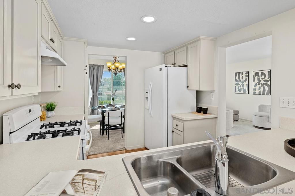 2083 Manzana Way, San Diego, CA 92139 — photo 4