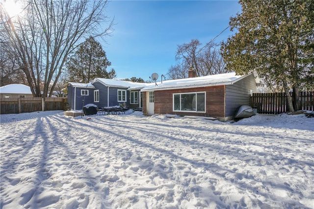 1515 Drummond Street, Eau Claire, WI 54701