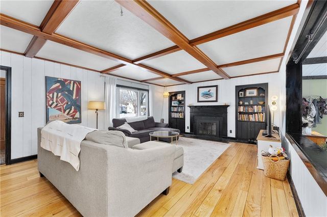 1515 Drummond Street, Eau Claire, WI 54701