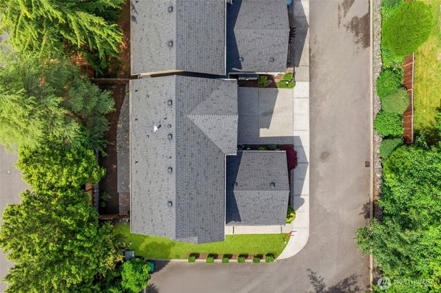21410 40th Court W, Mountlake Terrace, WA 98043