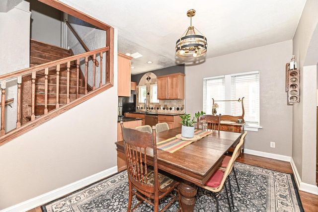 4848 N Elkhart AVENUE, Whitefish Bay, WI 53217