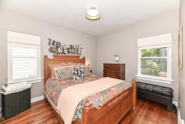 4848 N Elkhart AVENUE, Whitefish Bay, WI 53217