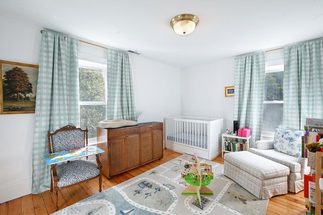 302 Concord Road, Weston, MA 02493