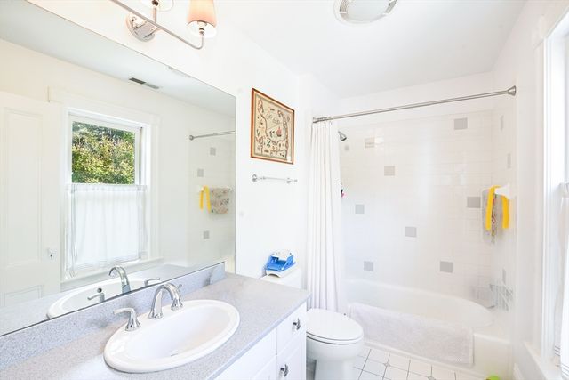 302 Concord Road, Weston, MA 02493