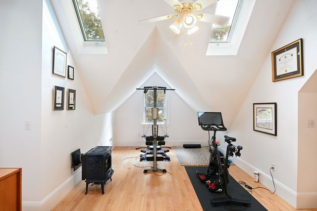 302 Concord Road, Weston, MA 02493