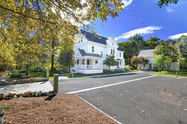 302 Concord Road, Weston, MA 02493