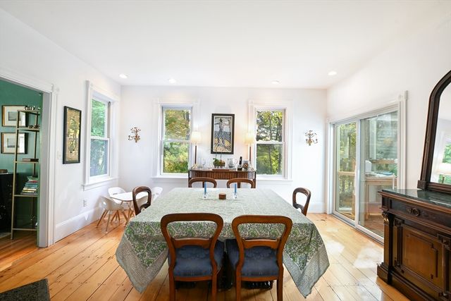 302 Concord Road, Weston, MA 02493