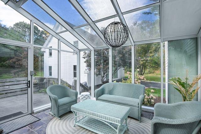 302 Concord Road, Weston, MA 02493