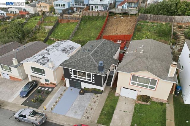 168 Belcrest Ave, Daly City, CA 94015