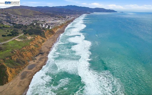 168 Belcrest Ave, Daly City, CA 94015