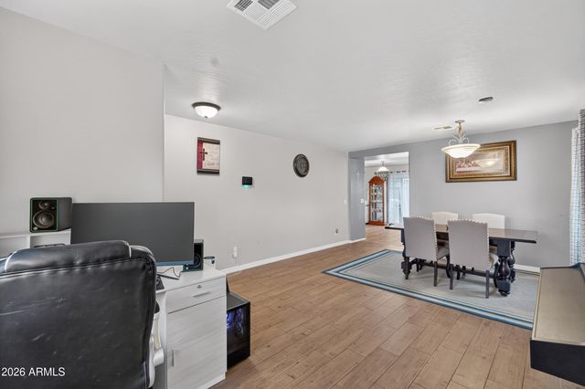2450 E OLIVINE Road, San Tan Valley, AZ 85143