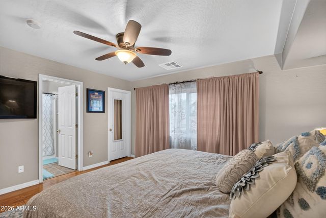 2450 E OLIVINE Road, San Tan Valley, AZ 85143