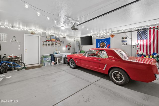2450 E OLIVINE Road, San Tan Valley, AZ 85143