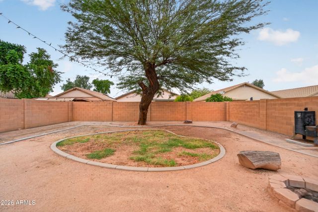 2450 E OLIVINE Road, San Tan Valley, AZ 85143