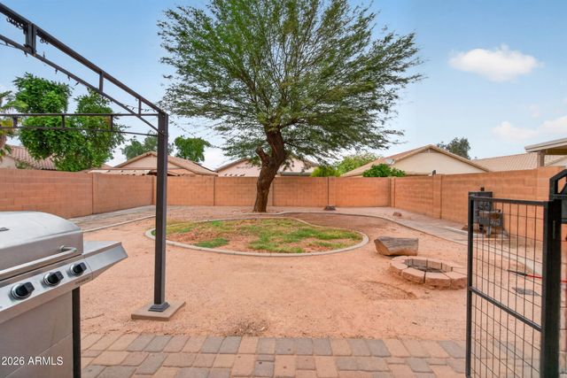 2450 E OLIVINE Road, San Tan Valley, AZ 85143