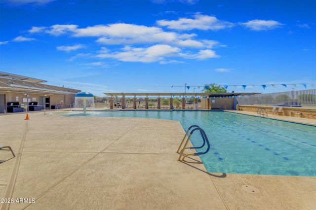 2450 E OLIVINE Road, San Tan Valley, AZ 85143