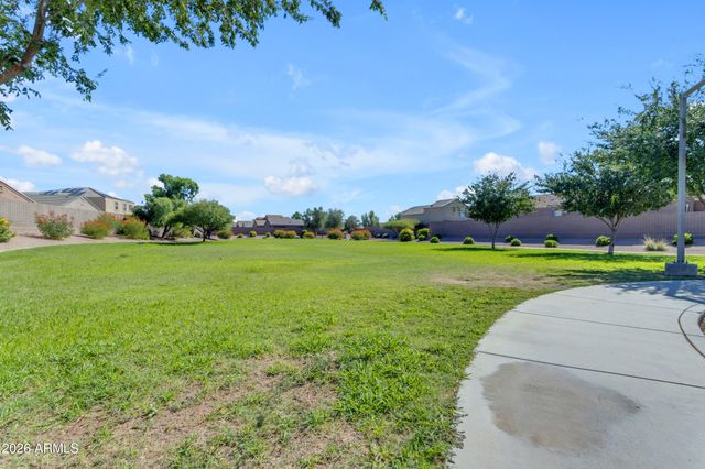 2450 E OLIVINE Road, San Tan Valley, AZ 85143