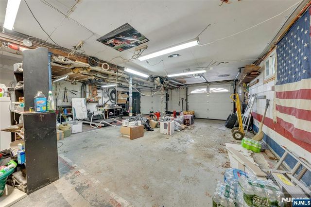 4 Jeffrey Road, Wayne, NJ 07470
