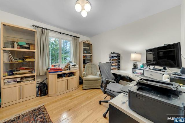 4 Jeffrey Road, Wayne, NJ 07470