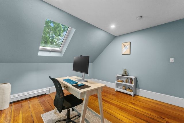 73 Pleasant St 73, Milton, MA 02186