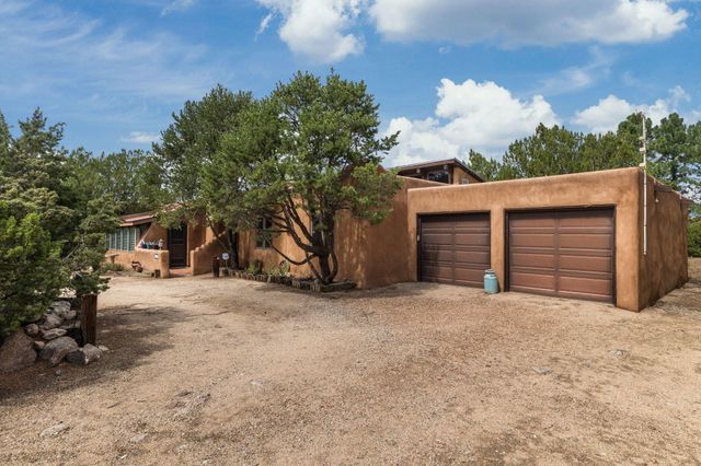 9102 Lynx Loop NE, Albuquerque, NM 87122