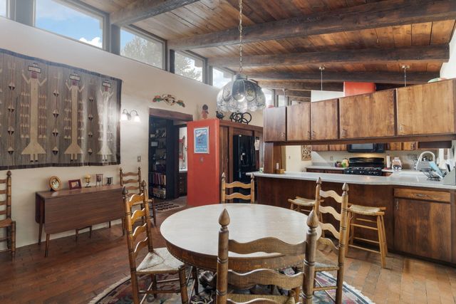 9102 Lynx Loop NE, Albuquerque, NM 87122