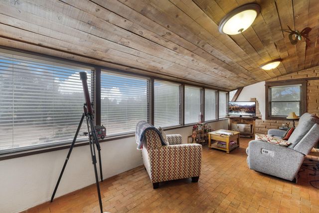 9102 Lynx Loop NE, Albuquerque, NM 87122