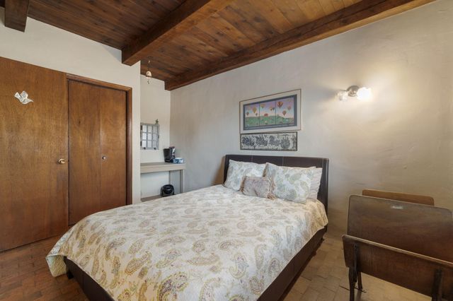 9102 Lynx Loop NE, Albuquerque, NM 87122