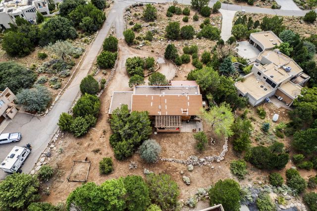 9102 Lynx Loop NE, Albuquerque, NM 87122