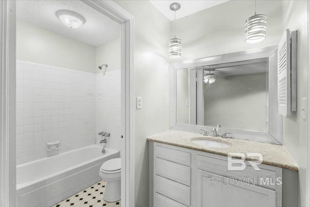 4600 S Dogwood Drive, Mobile, AL 36609