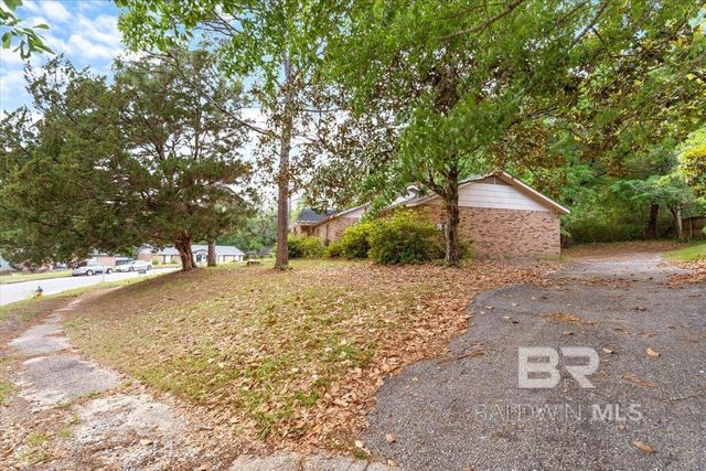 4600 S Dogwood Drive, Mobile, AL 36609