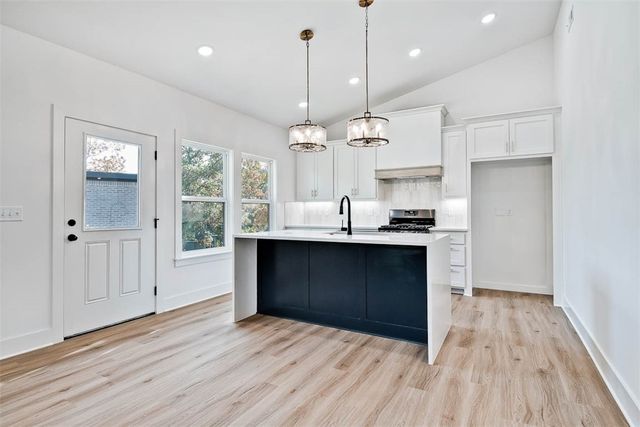 17 Islay Drive, Bella Vista, AR 72715