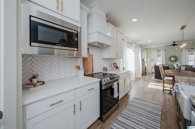 1001 GRAND RIVER BOULEVARD W, Leeds, AL 35094