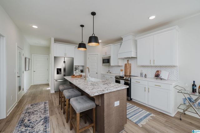 1001 GRAND RIVER BOULEVARD W, Leeds, AL 35094