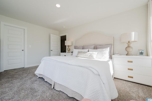 1001 GRAND RIVER BOULEVARD W, Leeds, AL 35094