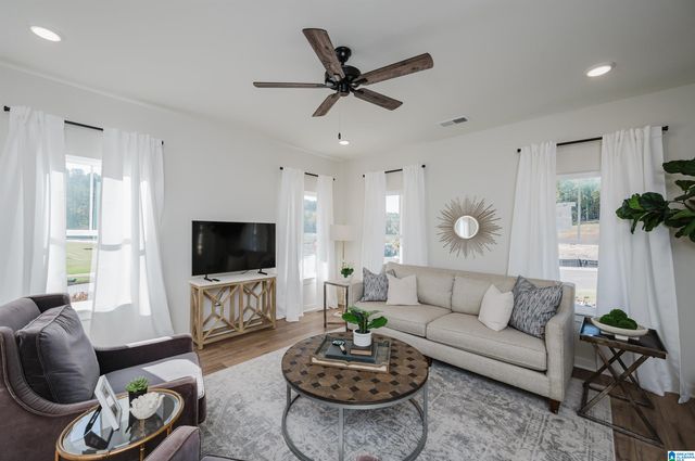 1001 GRAND RIVER BOULEVARD W, Leeds, AL 35094