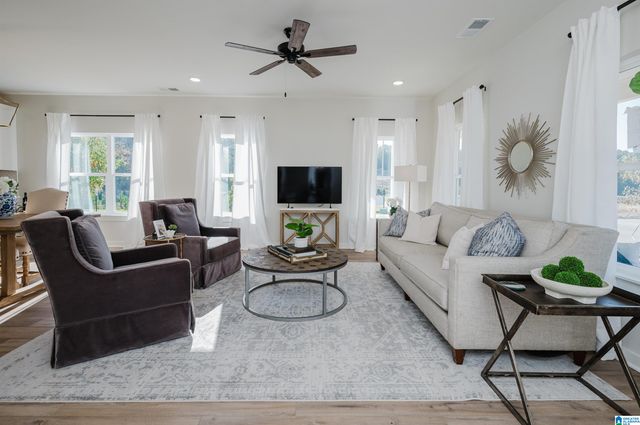 1001 GRAND RIVER BOULEVARD W, Leeds, AL 35094