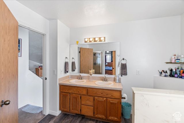 1107 E 2450 N, Layton, UT 84040