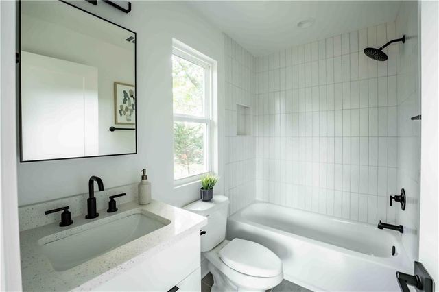 991 Manigault SE Street UNIT A, Atlanta, GA 30316