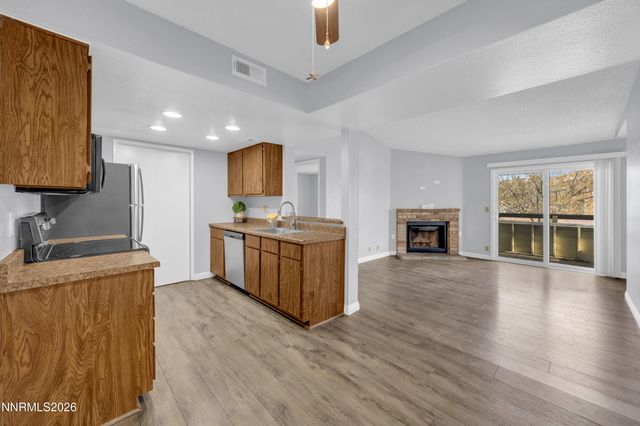 7680 Bluestone Drive T 366, Reno, NV 89511