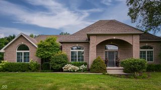 8660 W 300 S, Columbus, IN 47201