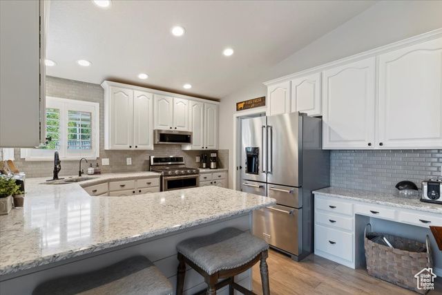 140 W HILL HAVEN DR, Perry, UT 84302