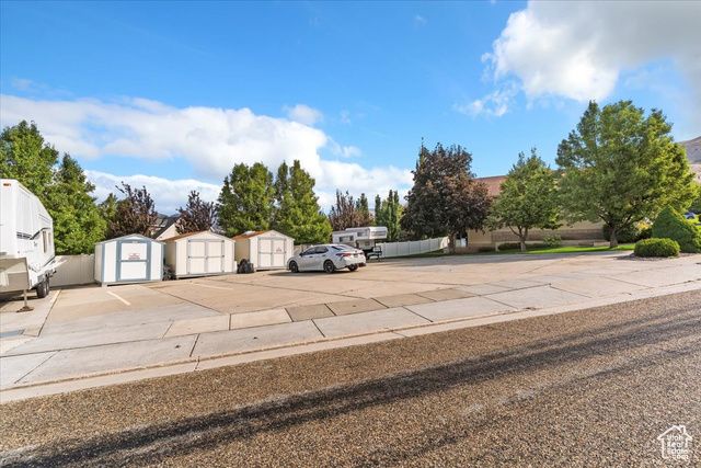 140 W HILL HAVEN DR, Perry, UT 84302