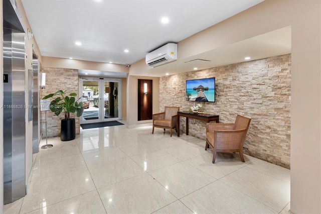 200 Diplomat Pkwy 825, Hallandale Beach, FL 33009