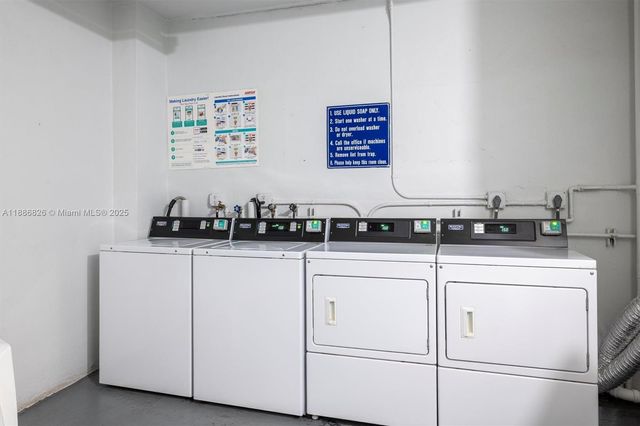 200 Diplomat Pkwy 825, Hallandale Beach, FL 33009