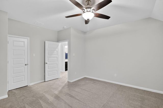 2525 Bramber Drive, College Station, TX 77845