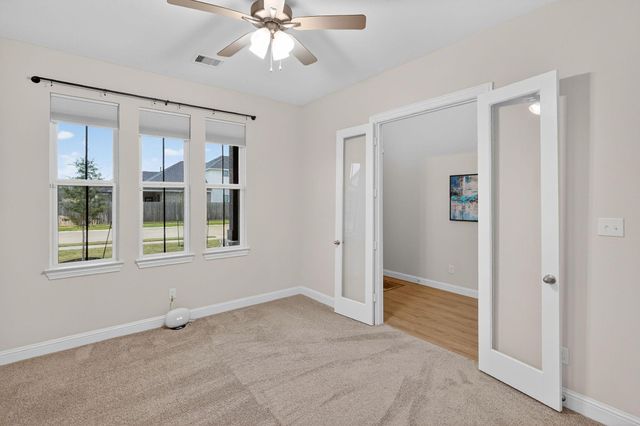 2525 Bramber Drive, College Station, TX 77845